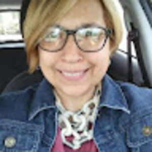 Meet your Posher, Yolanda